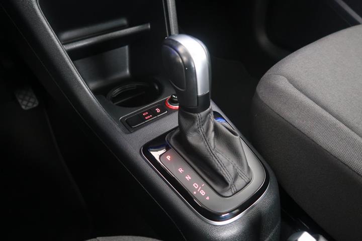 Grå VW E-UP! fra 2023
