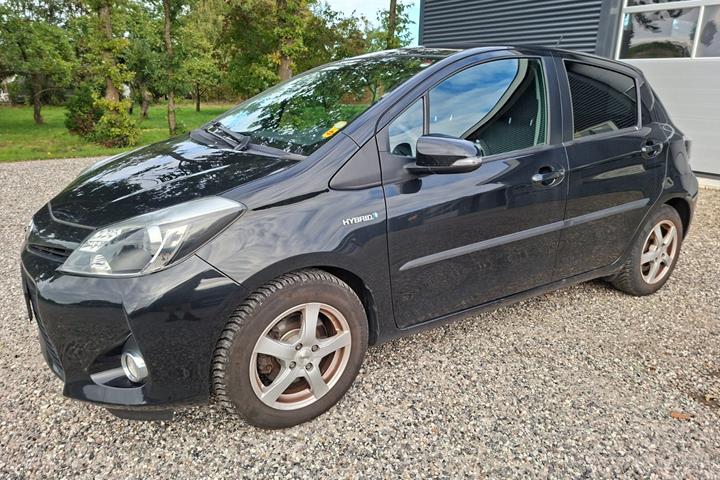undefined Toyota Yaris fra 2012