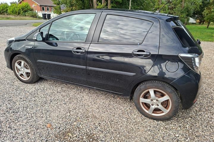 undefined Toyota Yaris fra 2012