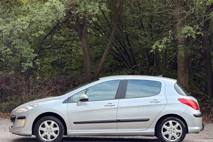 undefined Peugeot 308 fra 2008