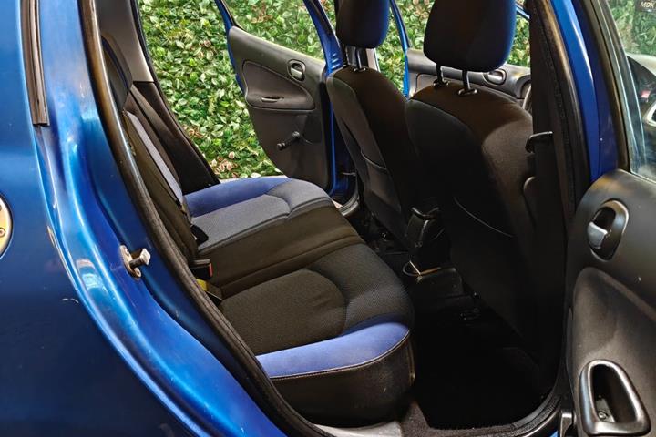 undefined Peugeot 206 fra 2007