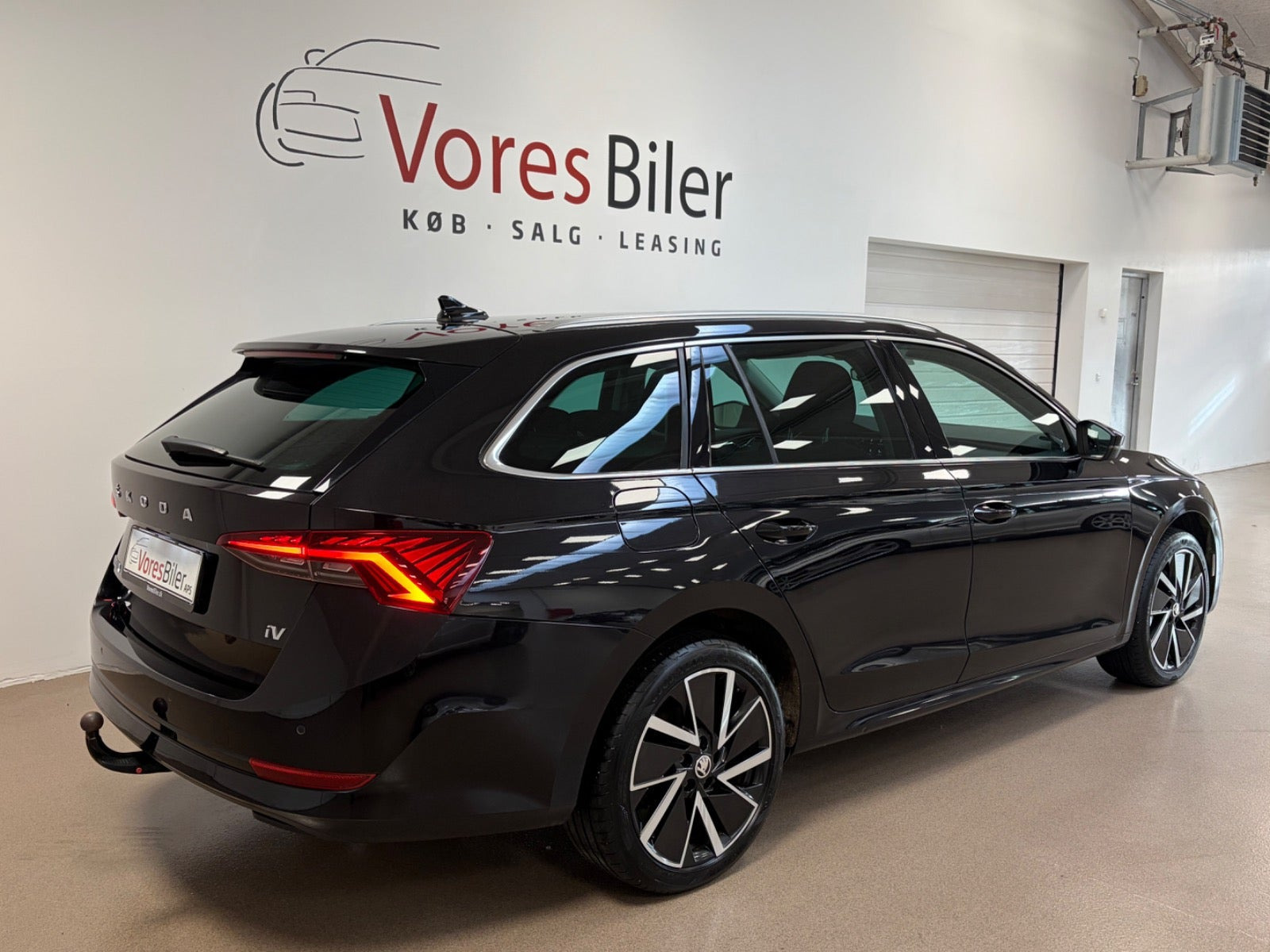 Sort Skoda Octavia fra 2021