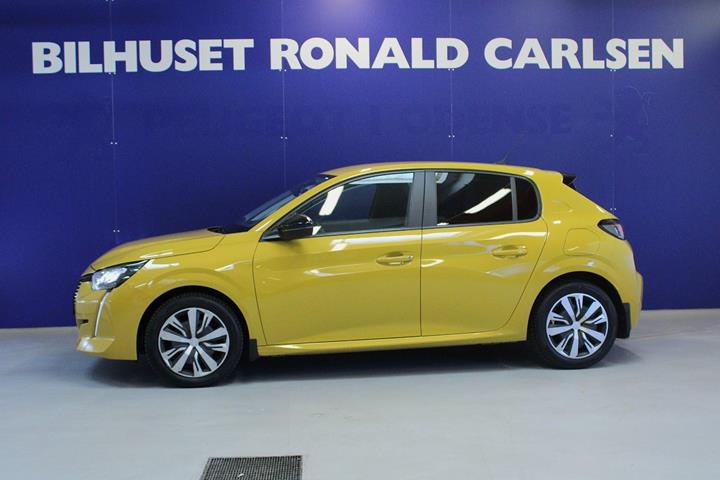 Gul Peugeot 208 fra 2023