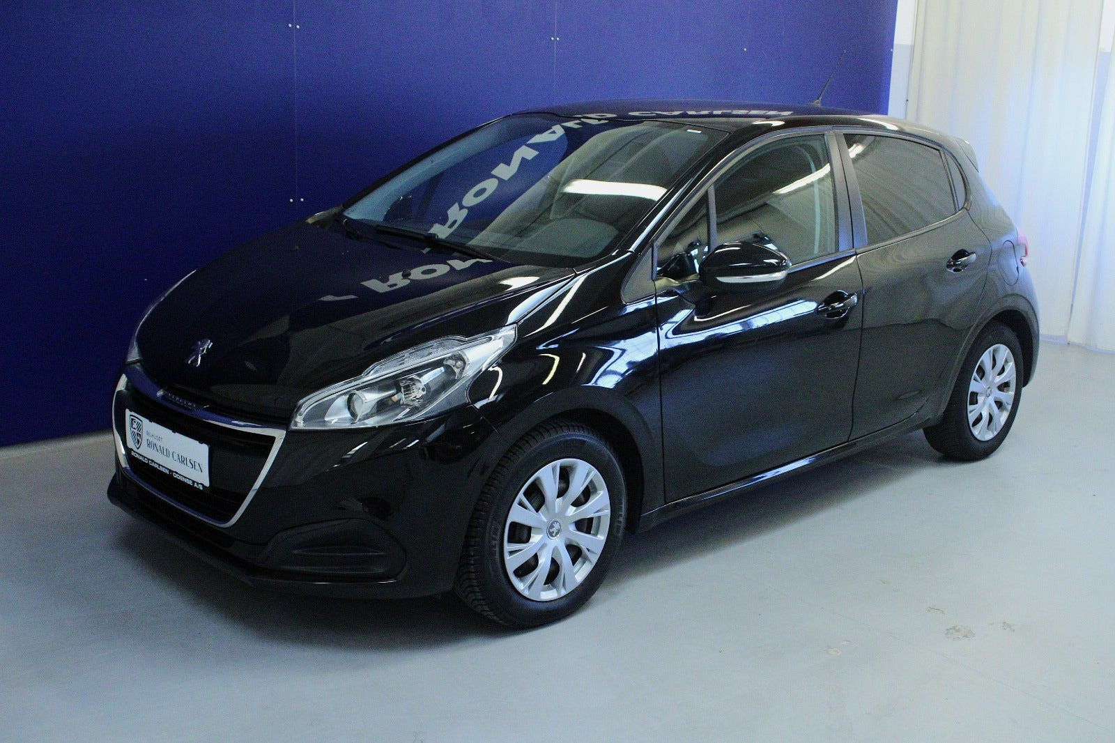 Sort Peugeot 208 fra 2018