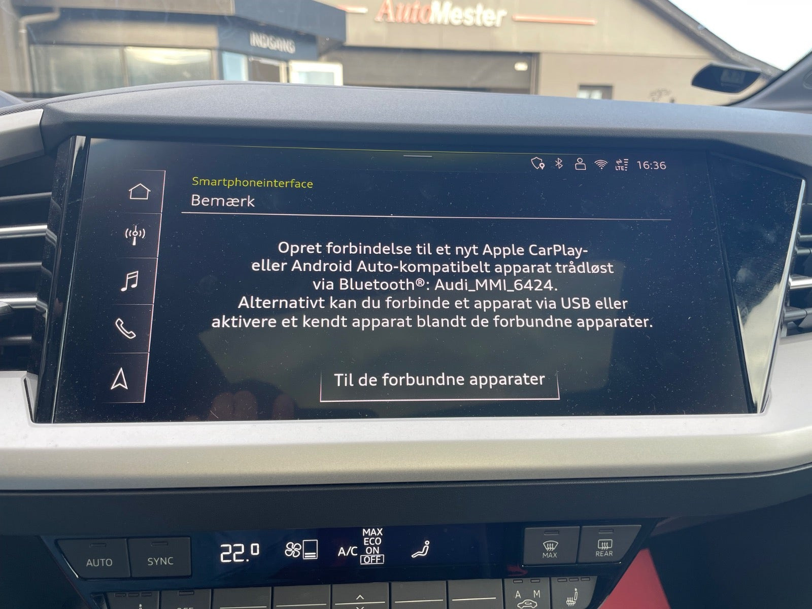 Hvid Audi Q4 e-tron fra 2026