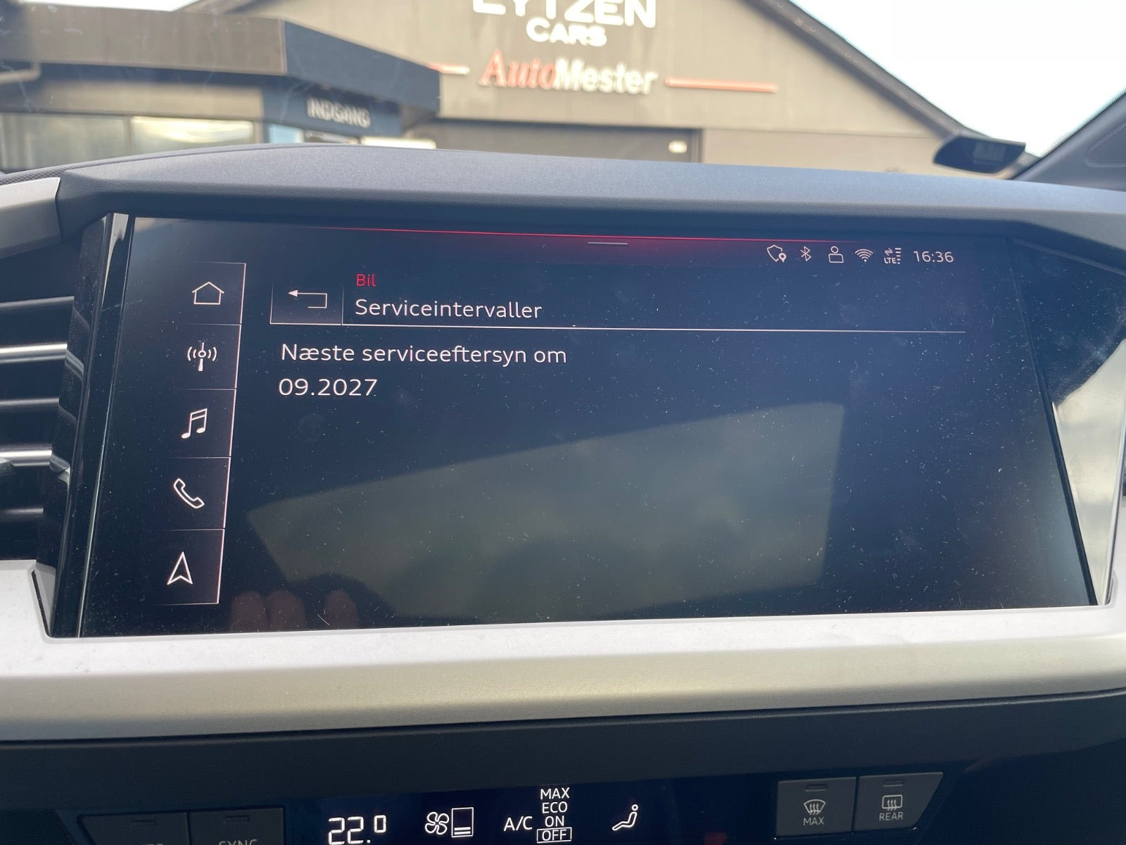 Hvid Audi Q4 e-tron fra 2026