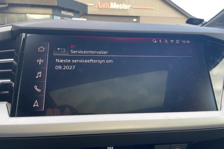 Hvid Audi Q4 e-tron fra 2026