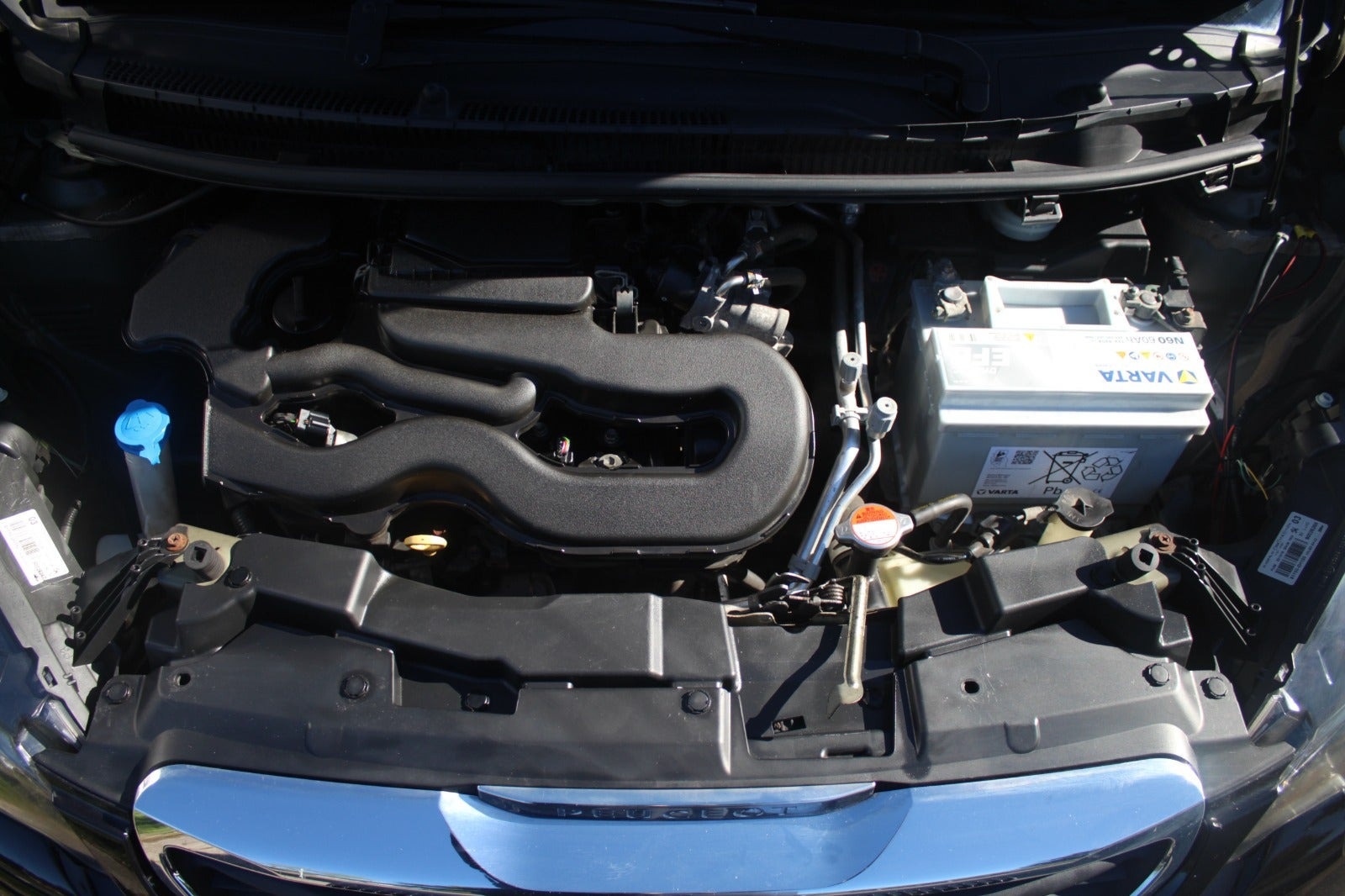 Sort Peugeot 108 fra 2018