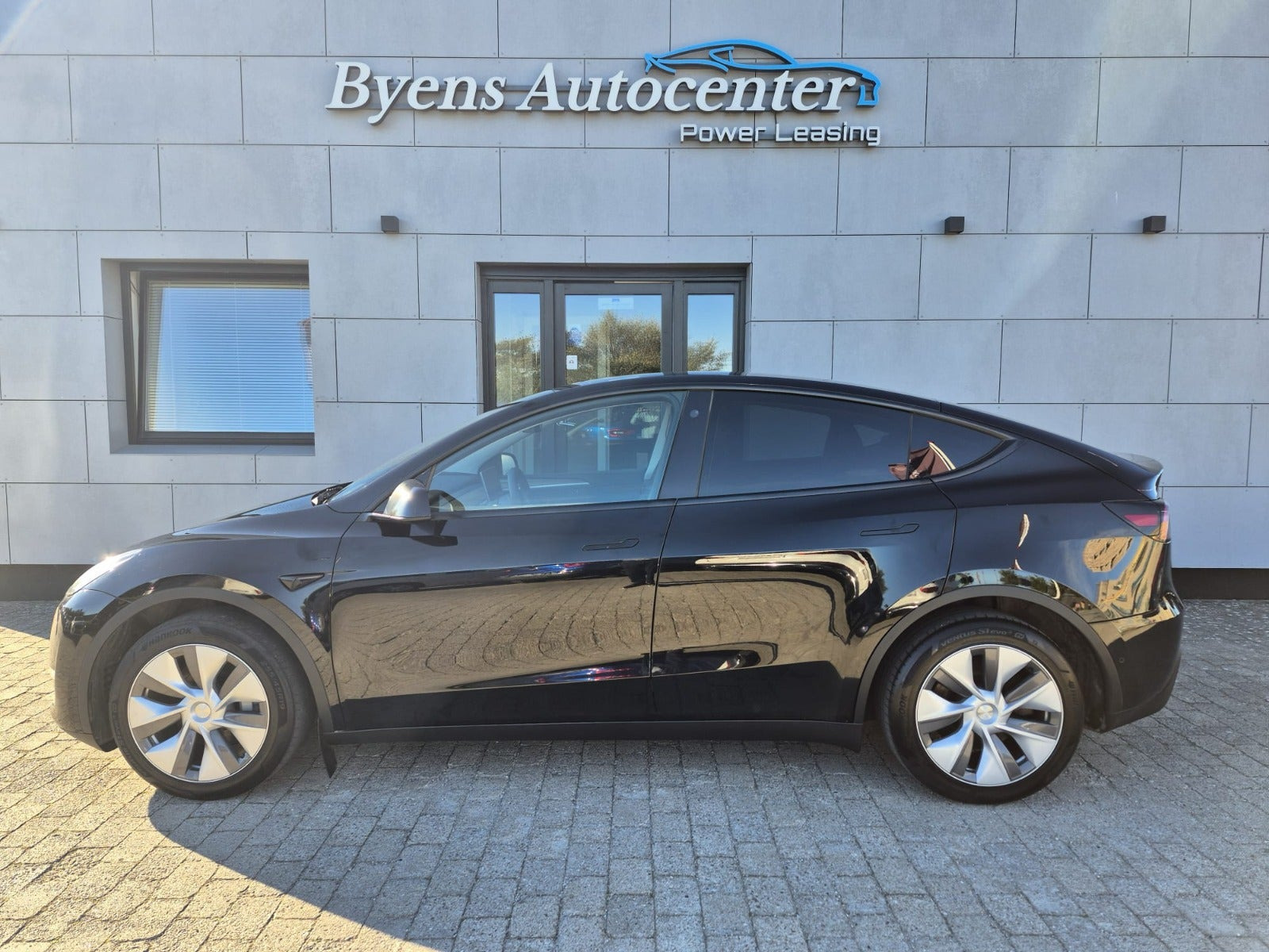 undefined Tesla Model Y fra 2022