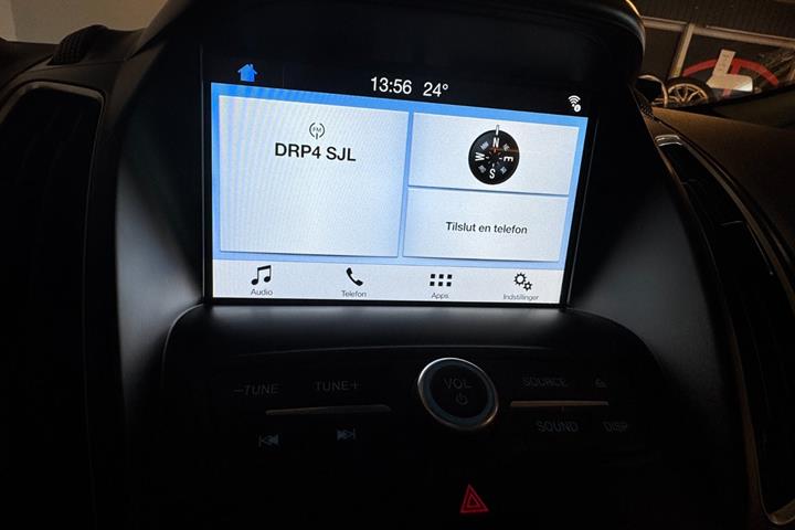 Sølv Ford C-MAX fra 2017