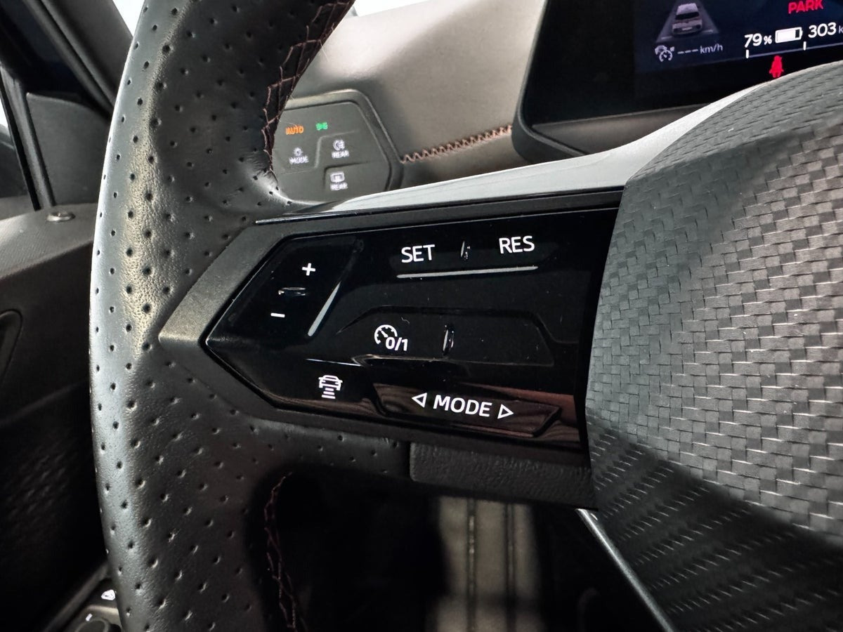 Grå Cupra Born fra 2024