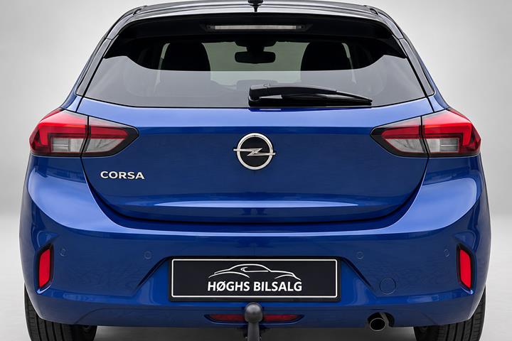 Blå Opel Corsa fra 2020