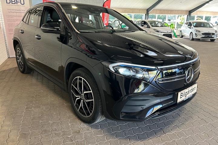Sort Mercedes EQA250+ fra 2023