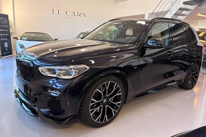 undefined BMW X5 fra 2021