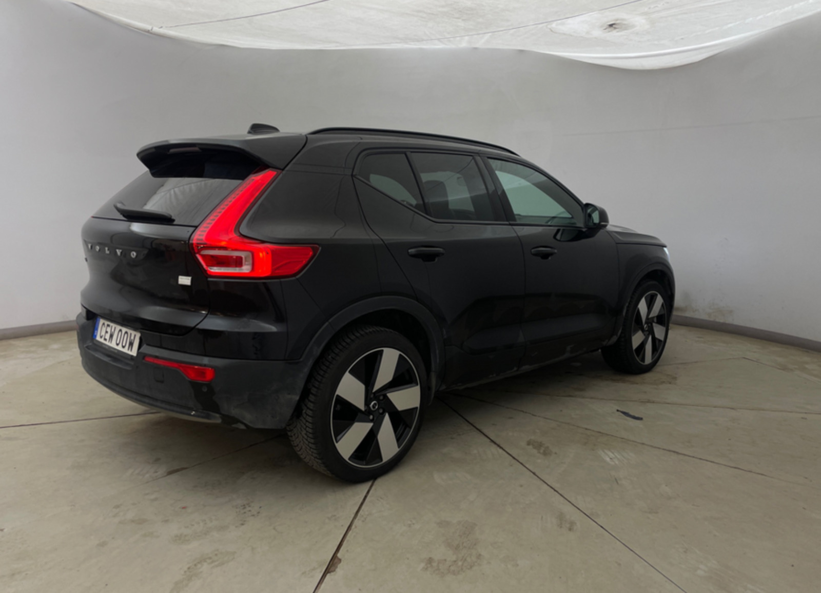 Sort Volvo XC40 fra 2023