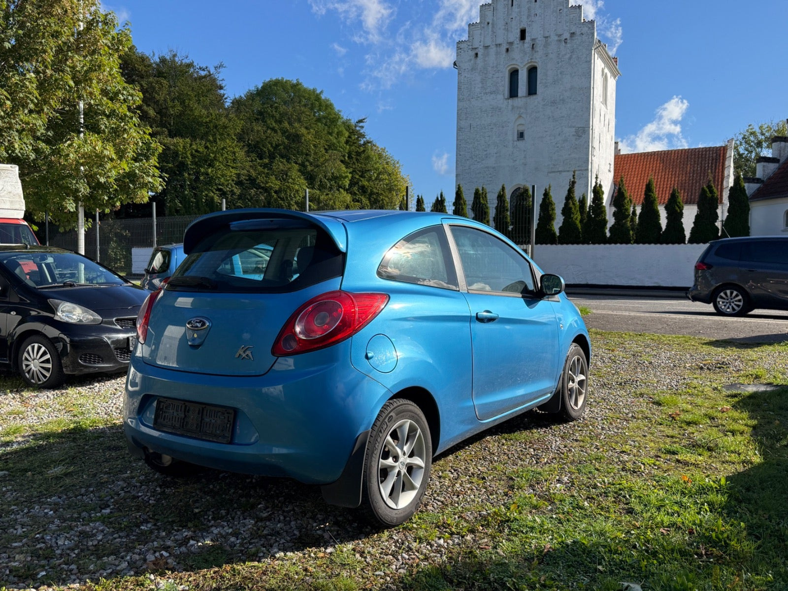 Blå Ford Ka fra 2012