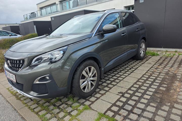 Brun Peugeot 3008 fra 2018