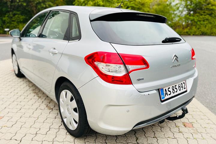Sølv Citroën C4 fra 2012