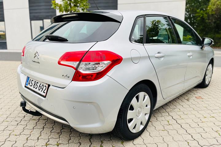 Sølv Citroën C4 fra 2012