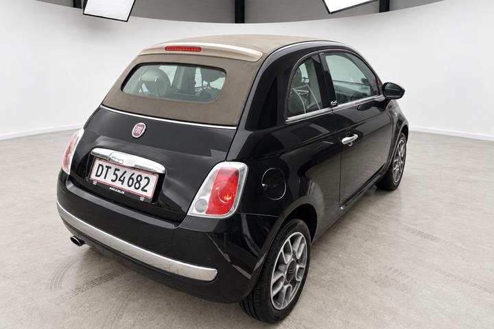 Sort Fiat 500C fra 2012