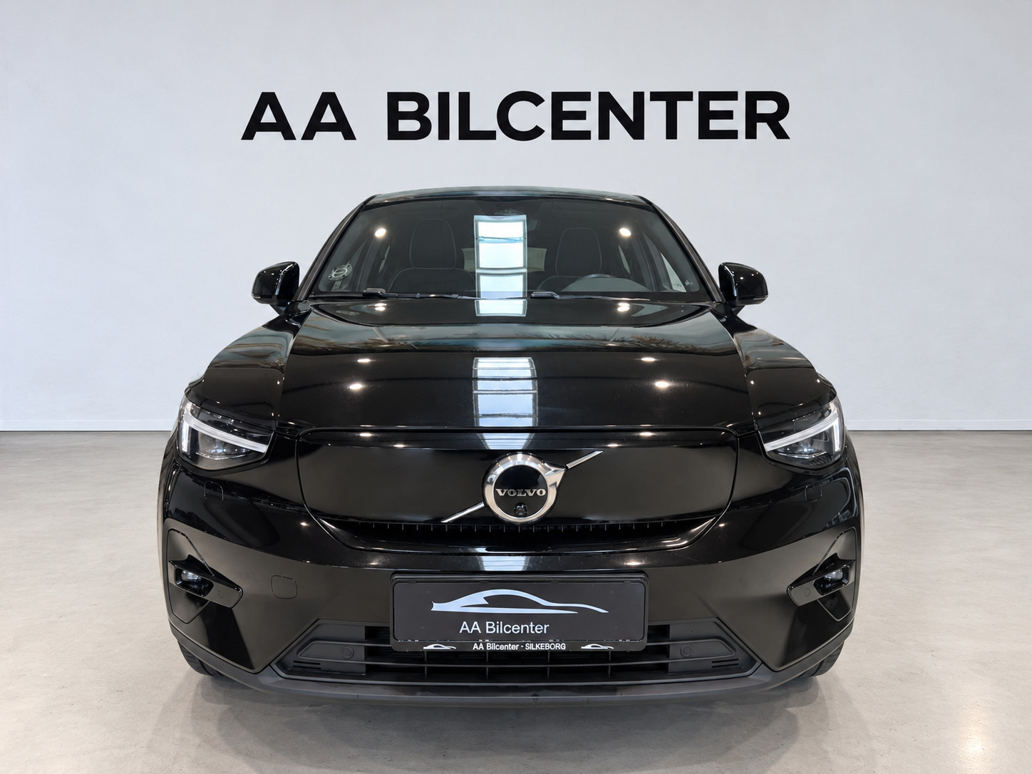 Sort Volvo C40 fra 2022