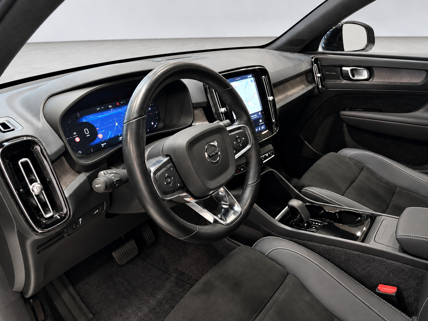Sort Volvo C40 fra 2022