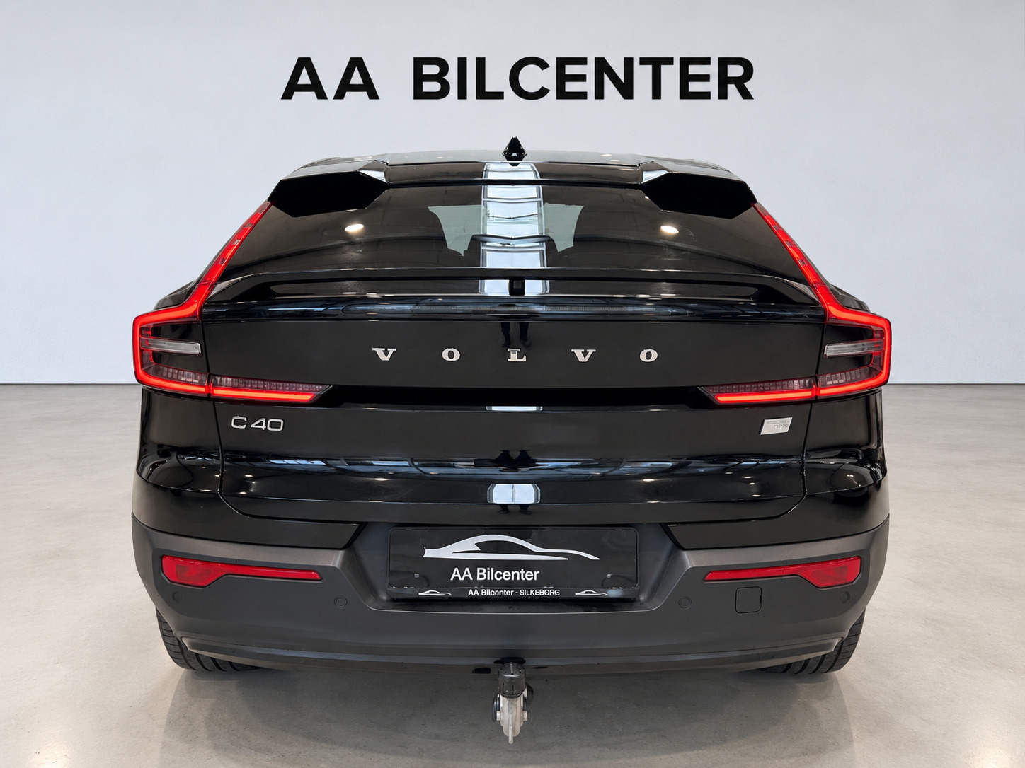 Sort Volvo C40 fra 2022