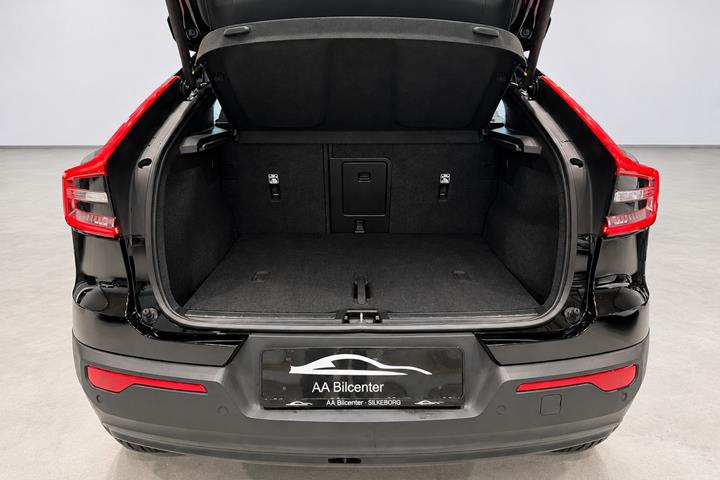 Sort Volvo C40 fra 2022
