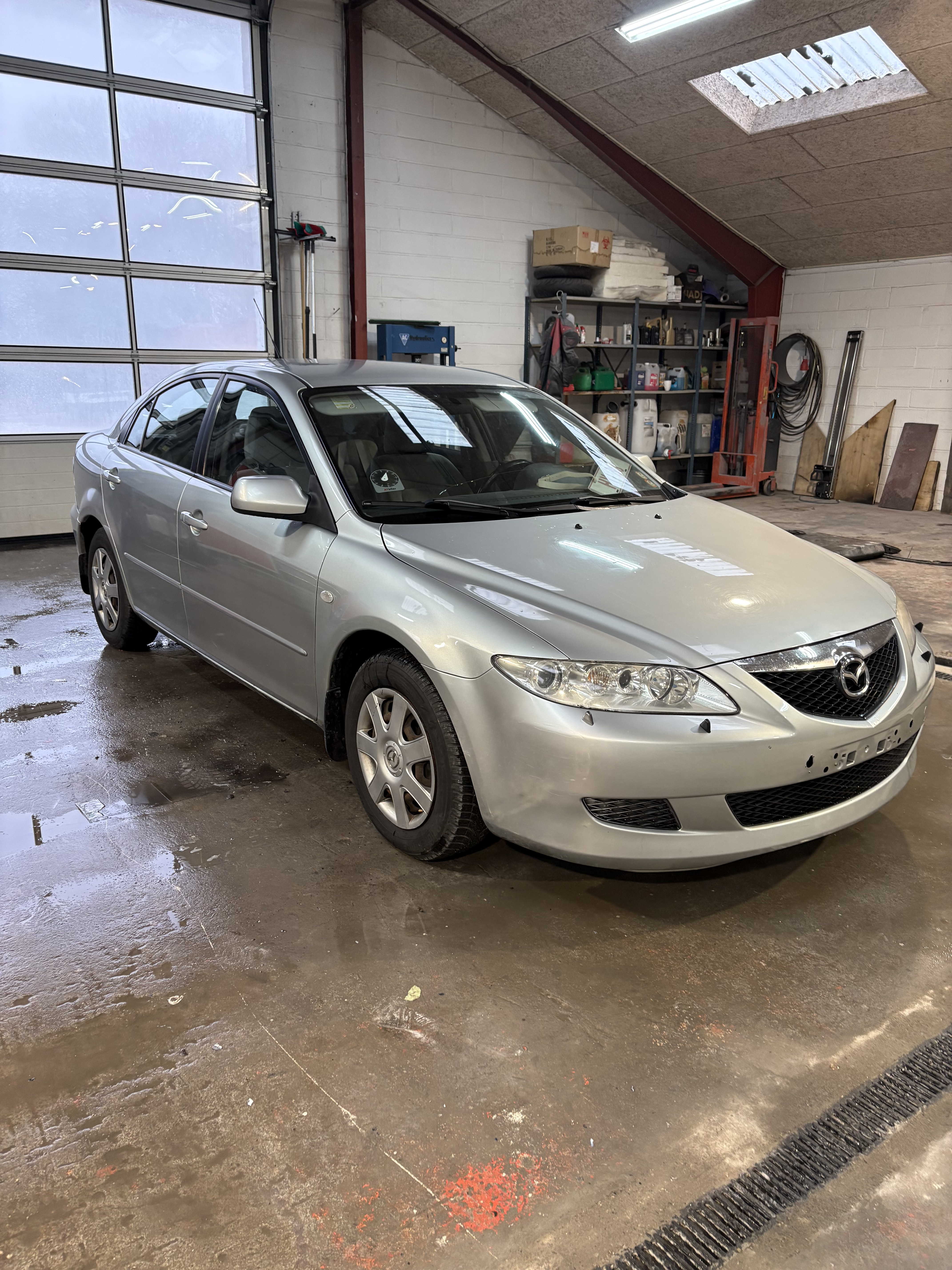 Mazda 6 2,0 HATCHBACK