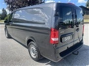 Sort Mercedes Vito 119 fra 2021