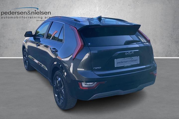 Grå Kia Niro EV fra 2024