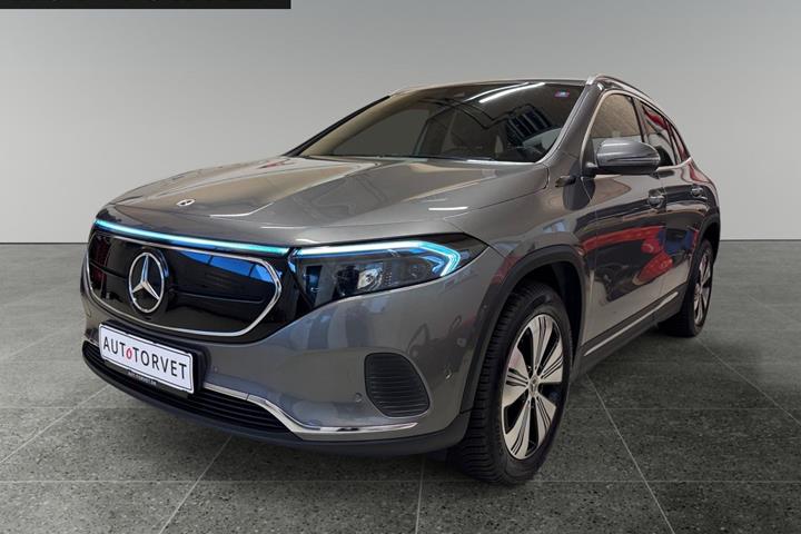 Grå Mercedes EQA250 fra 2021 set udefra