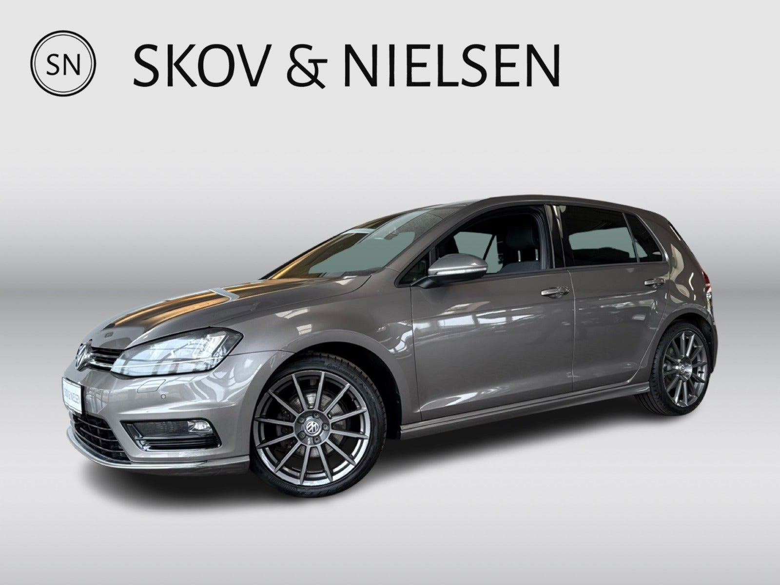 VW Golf VII 1,4 TSi 140 R-line DSG BMT