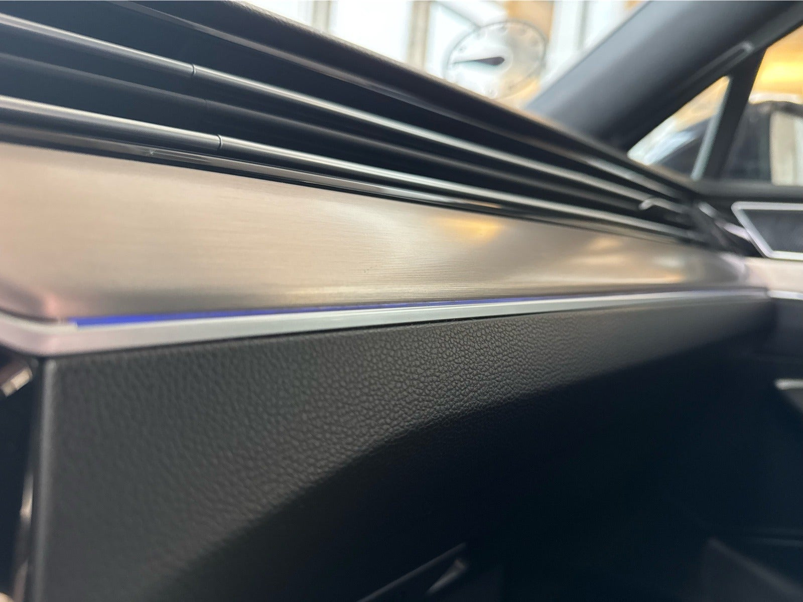 Sort VW Passat fra 2018
