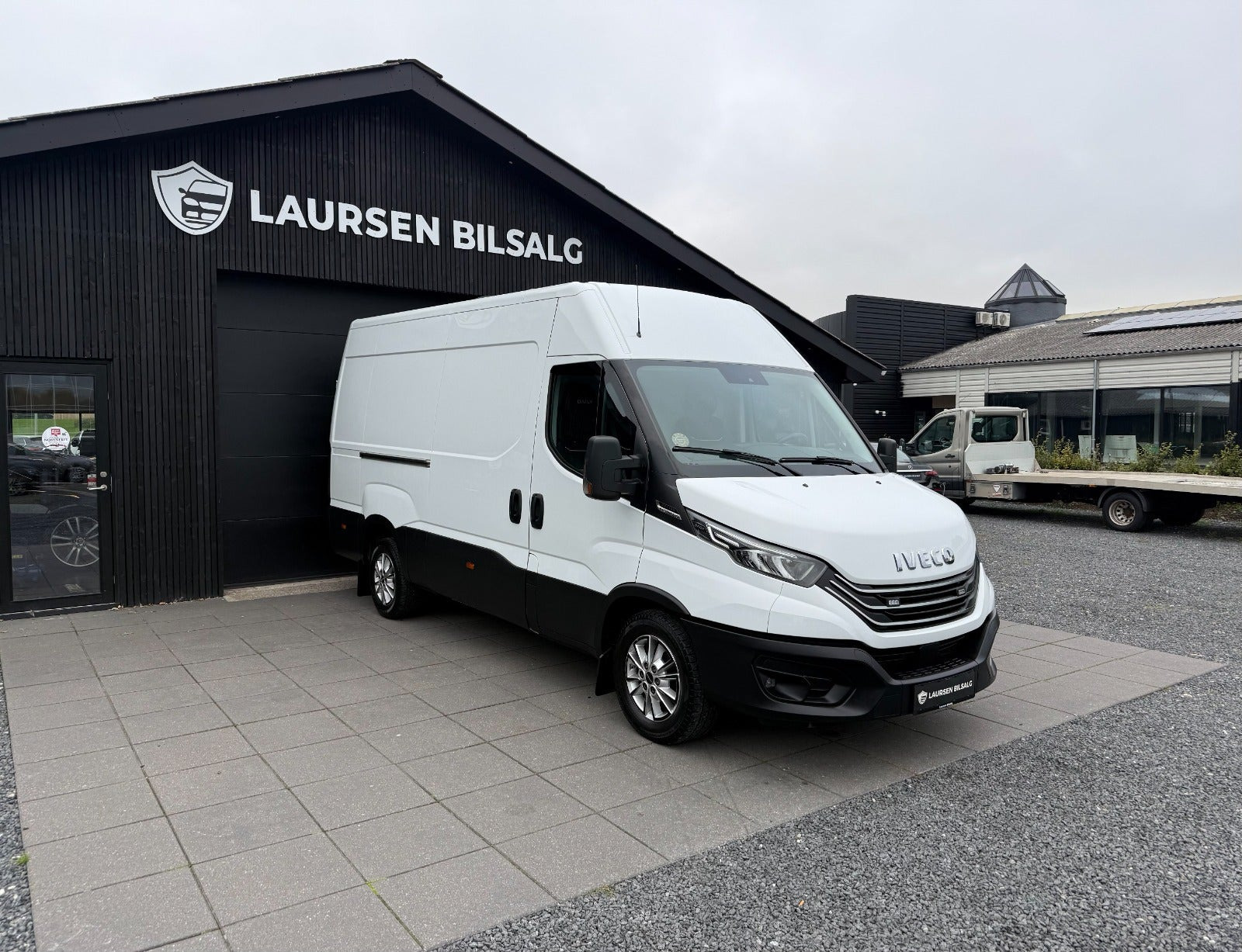 Iveco Daily 3,0 35C18 12m³ Van AG8