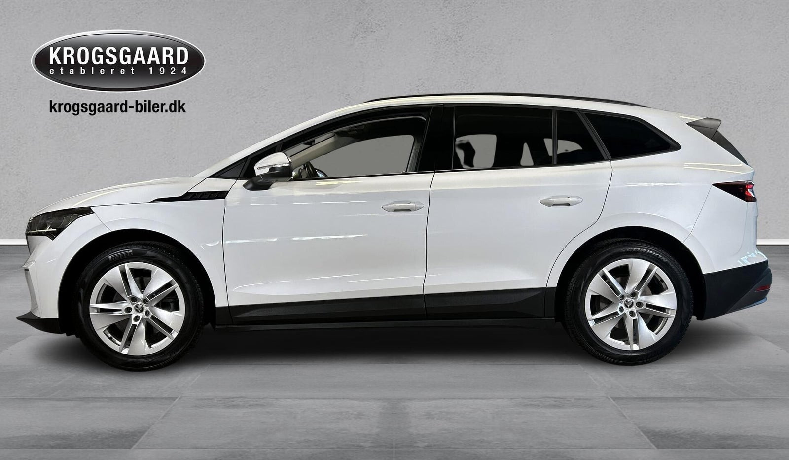 Hvid Skoda Enyaq fra 2022