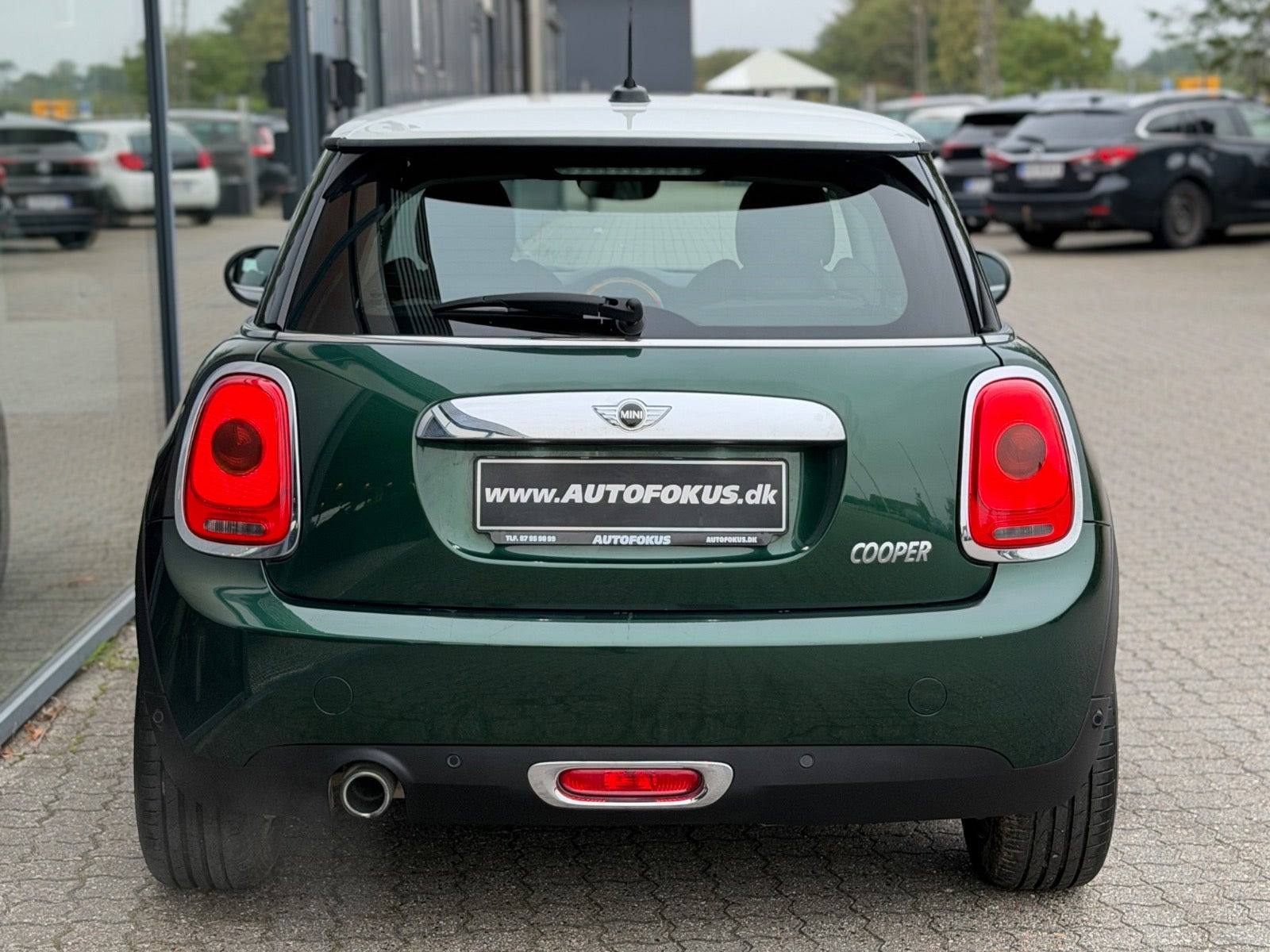 Grøn Mini Cooper fra 2015