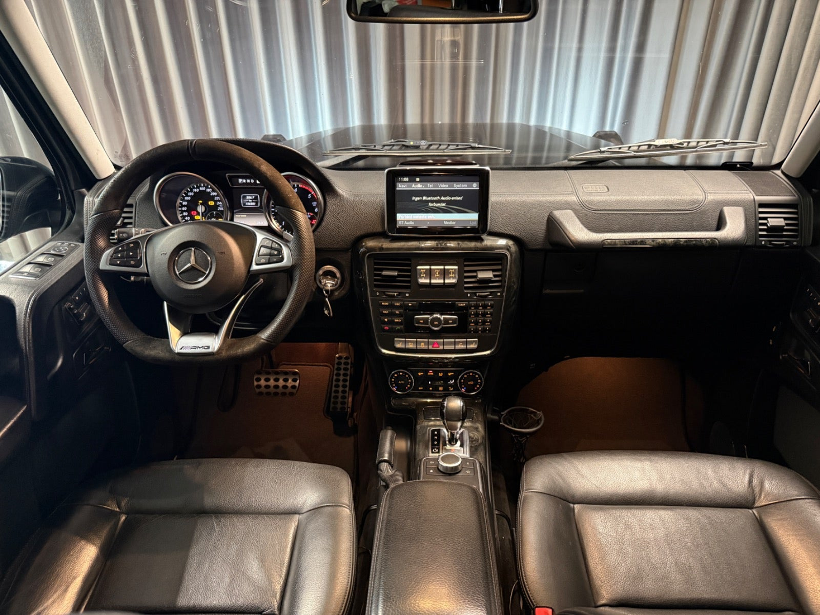 Sort Mercedes G350 fra 2012