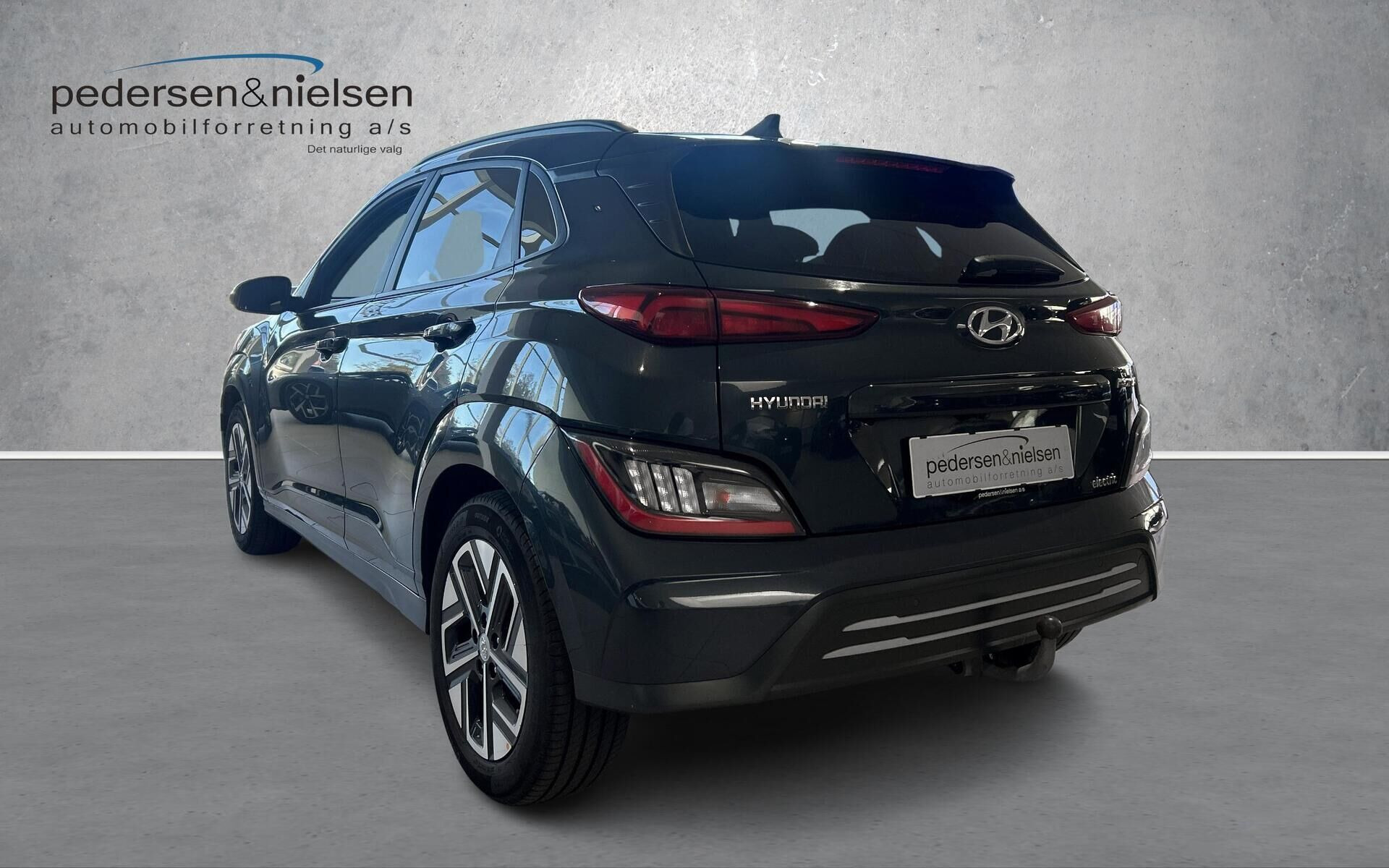 Blå Hyundai Kona fra 2022