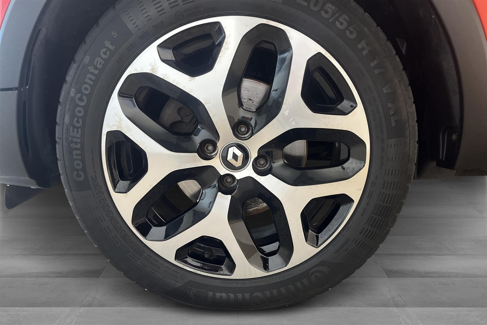 Rød Renault Captur fra 2018