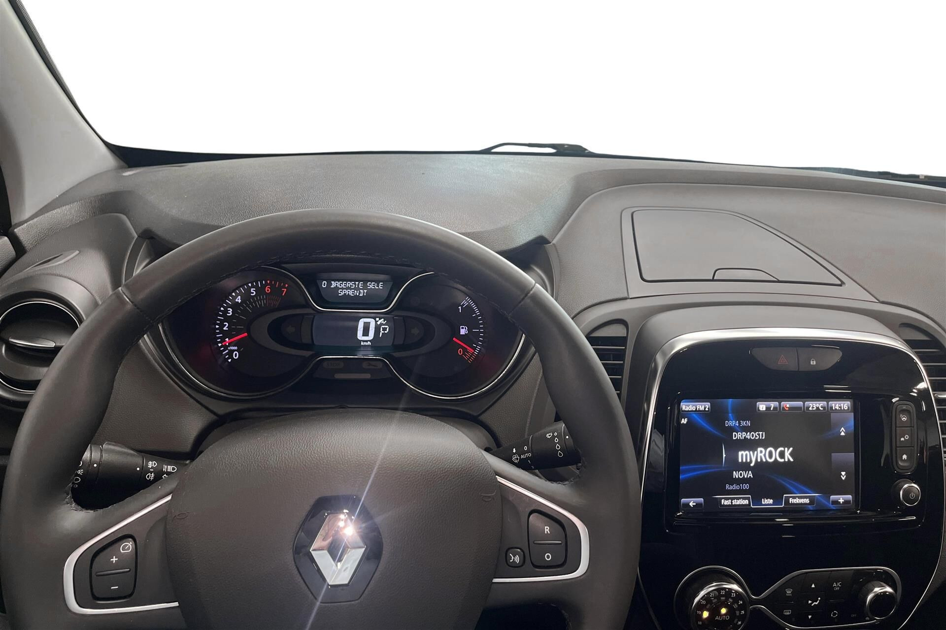 Rød Renault Captur fra 2018