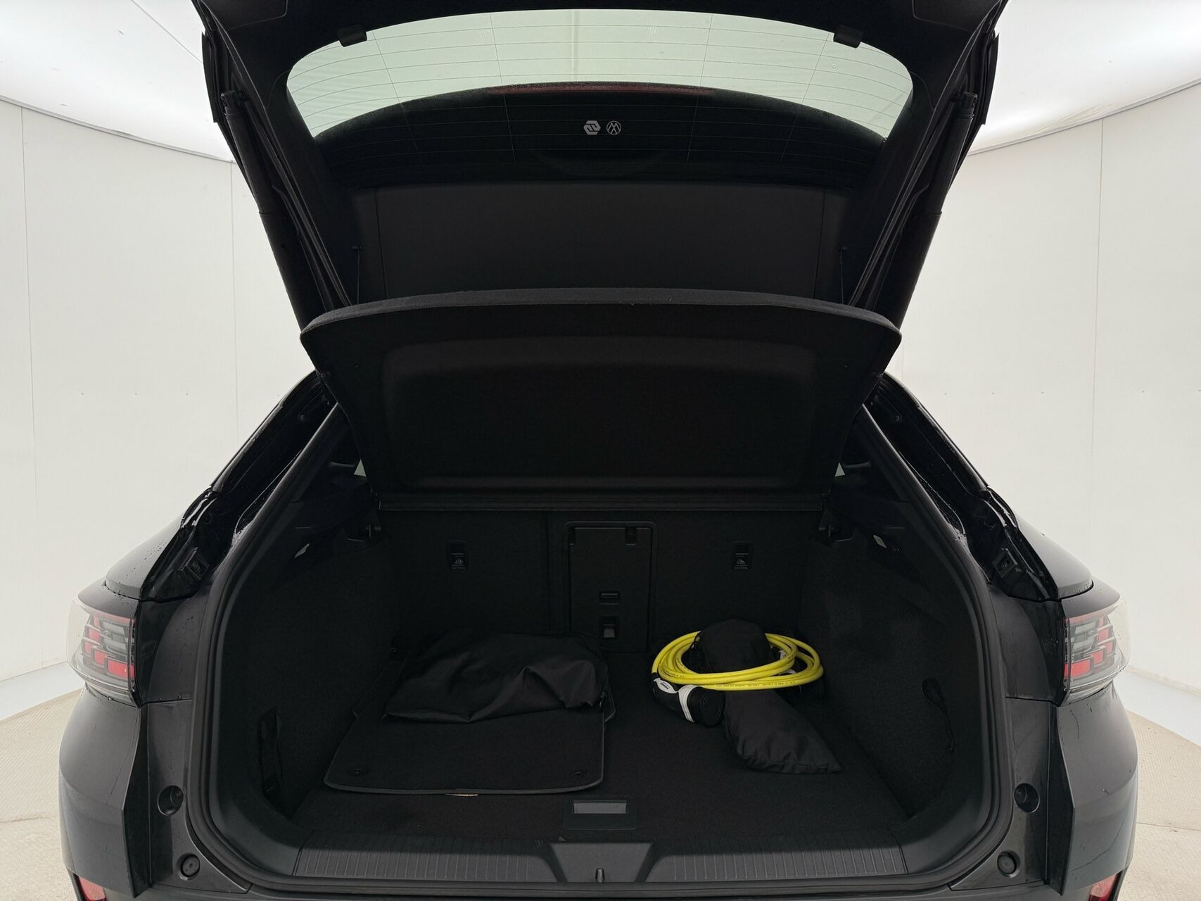 Grå VW ID.4 fra 2021