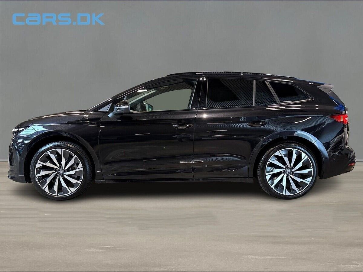 Sort Skoda Enyaq fra 2026