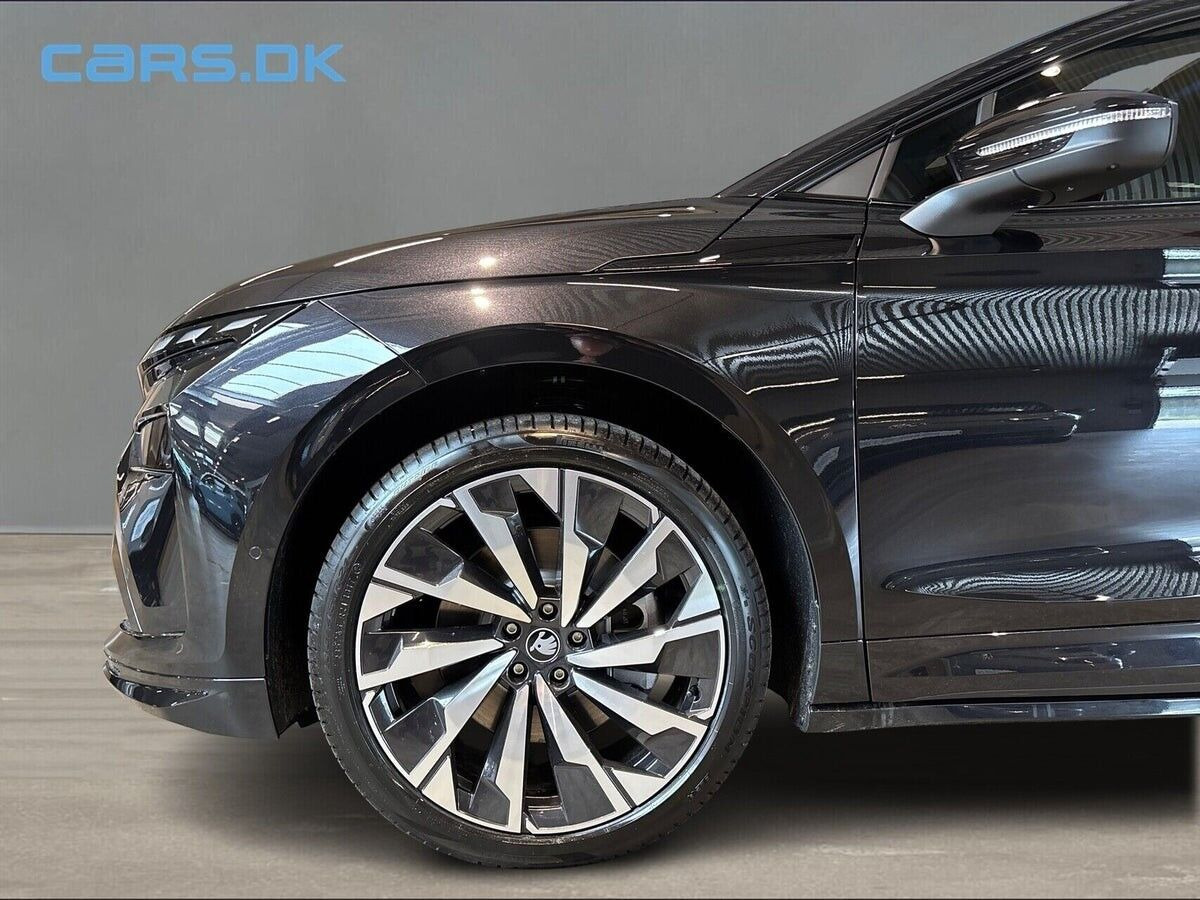 Sort Skoda Enyaq fra 2026