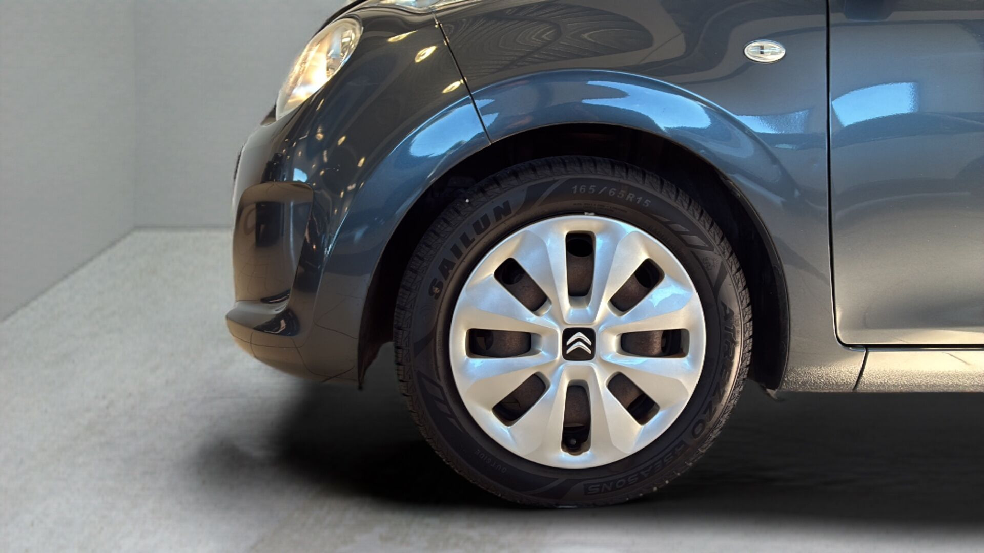 Grå Citroën C1 fra 2017