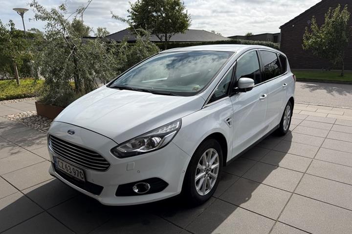 undefined Ford S-MAX fra 2015