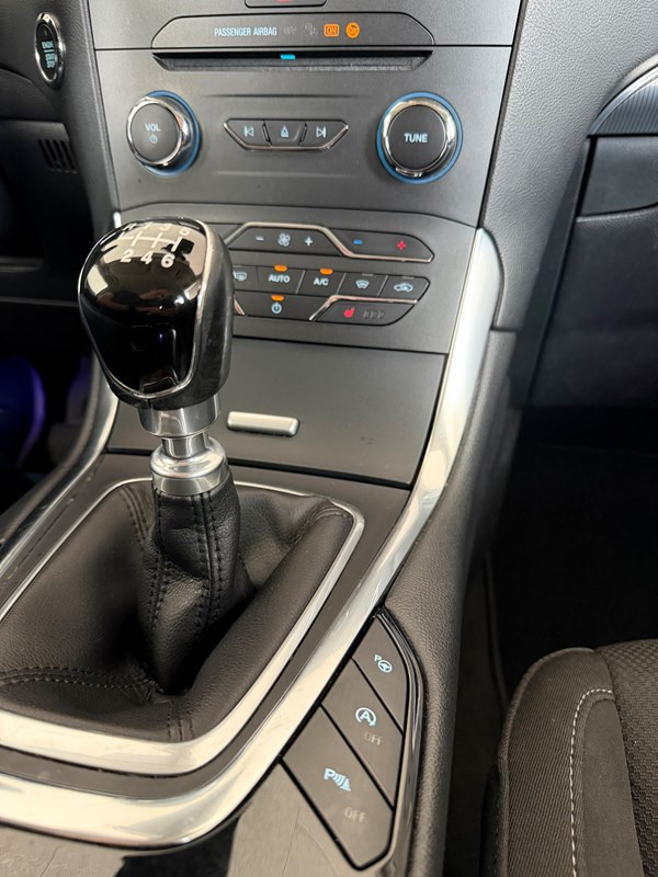 undefined Ford S-MAX fra 2015