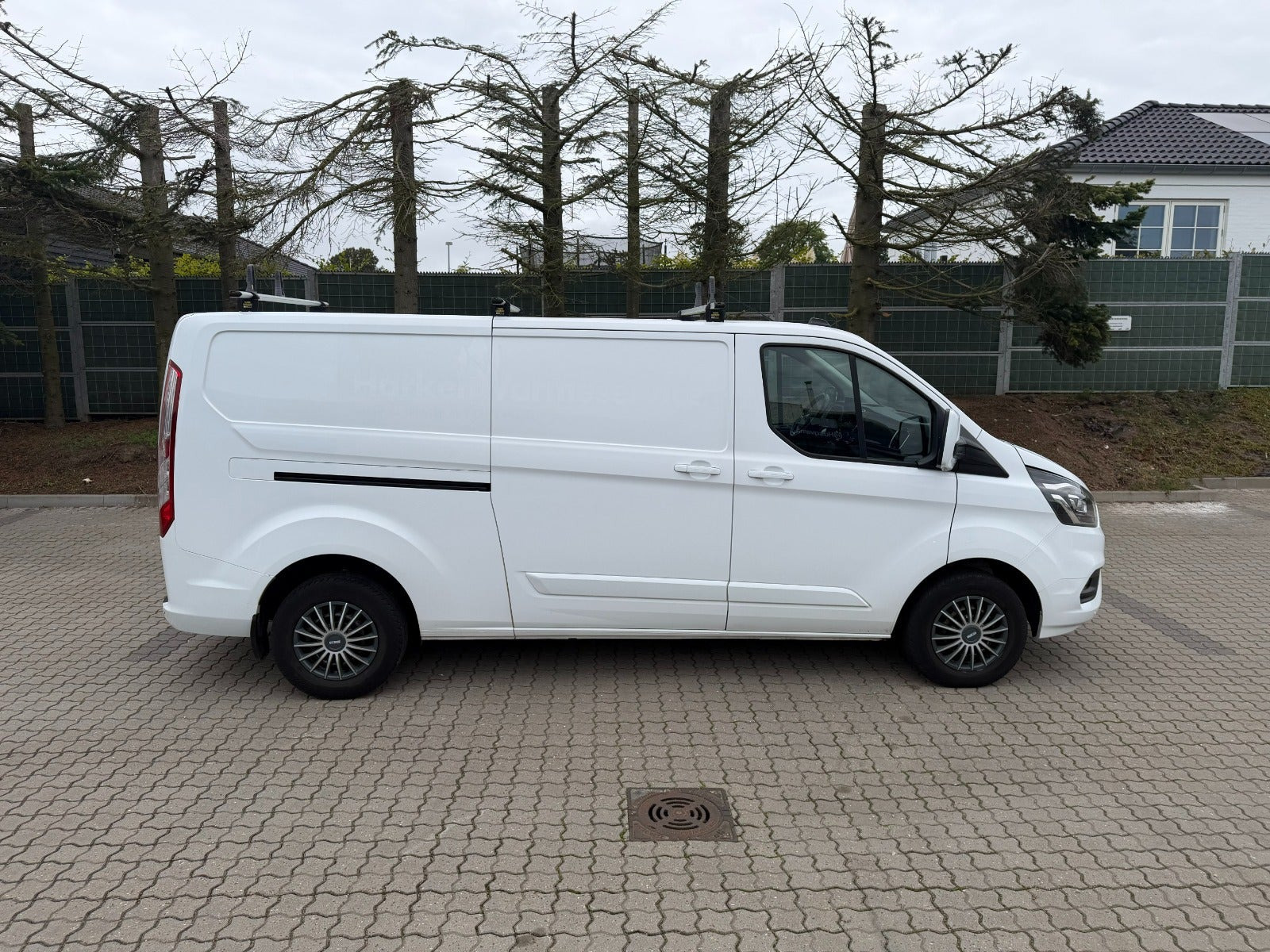 Hvid Ford Transit Custom 300 L2 fra 2021