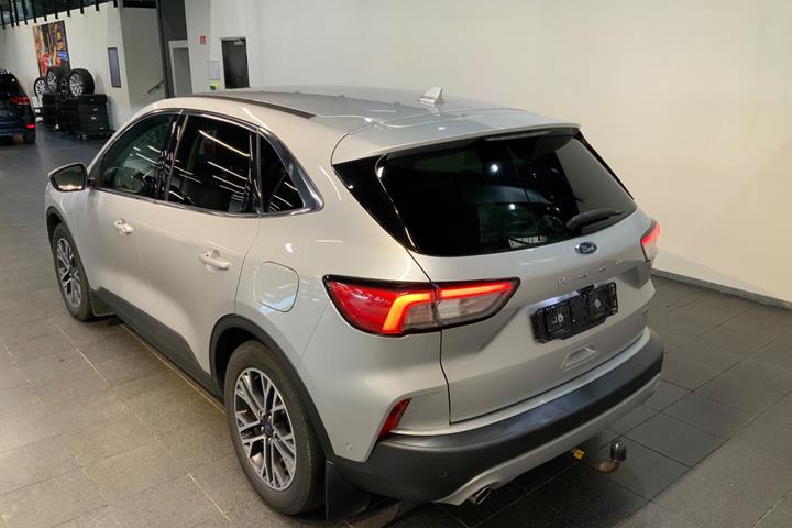Sølv Ford Kuga fra 2020