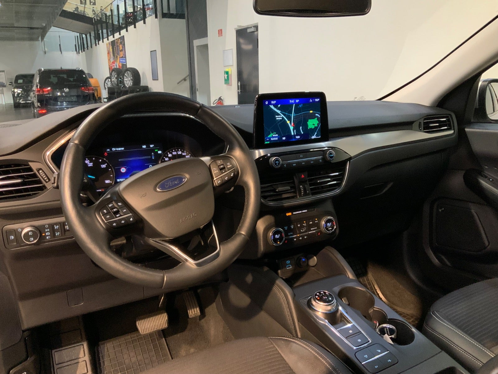 Sølv Ford Kuga fra 2020